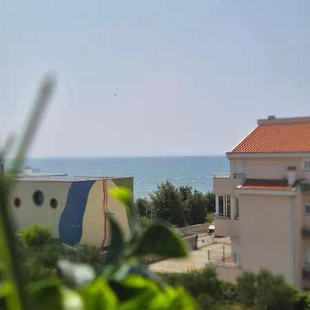 Blue Breeze Apartament